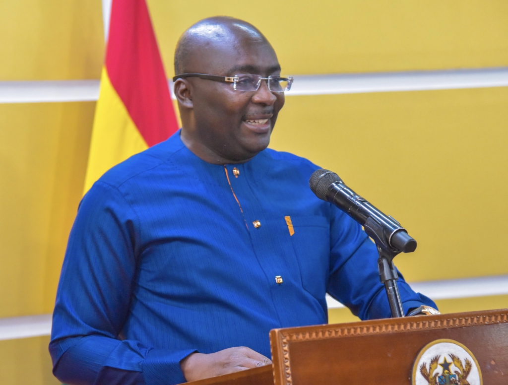 Bawumia Launches Online Scholarship Application System - MyJoyOnline