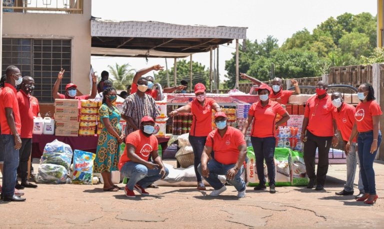 Absa Bank Ghana employees support Great Mission International orphanage ...