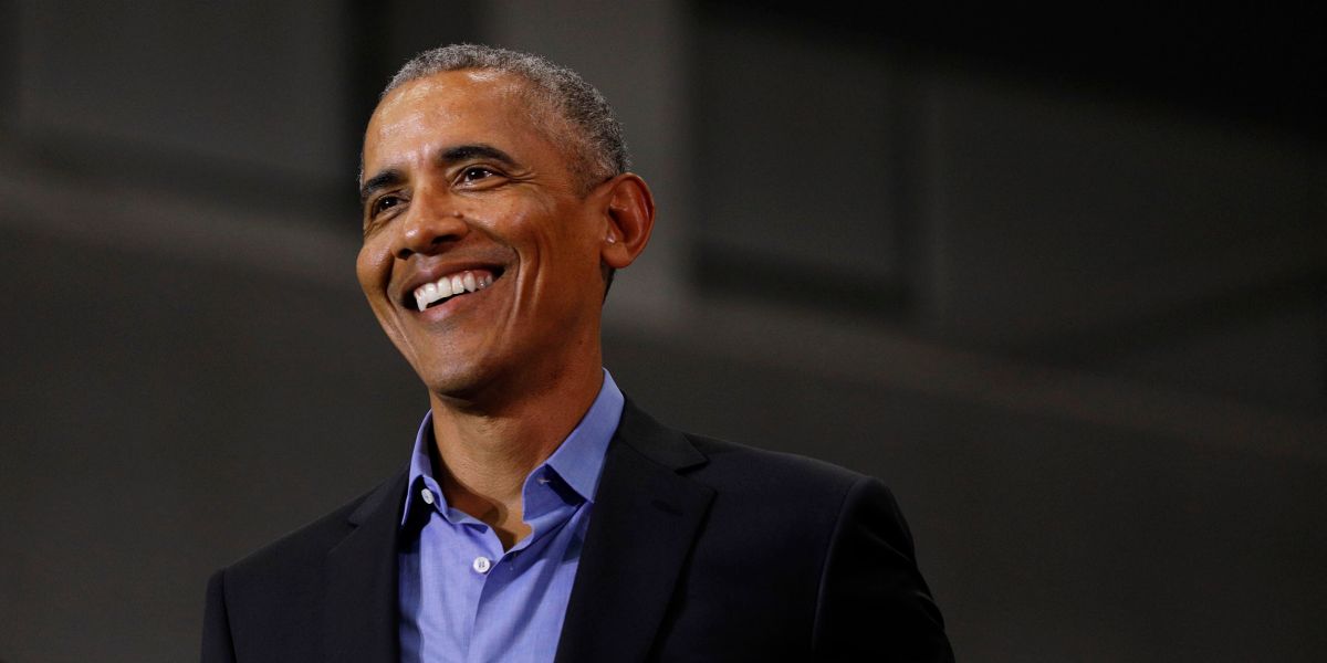 Barack Obama goes viral shooting three pointer on Biden campaign trail - MyJoyOnline.com