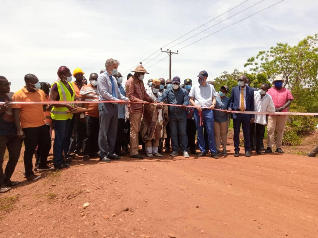 minister-breaks-ground-for-rehabilitation-of-670km-of-feeder-roads-in