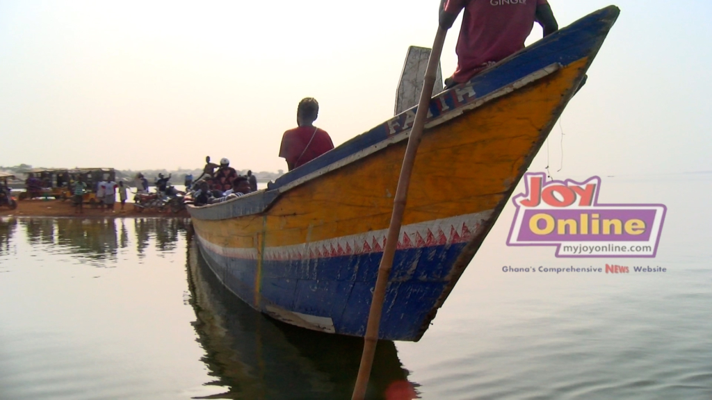 Oti River boat www.myjoyonline.com