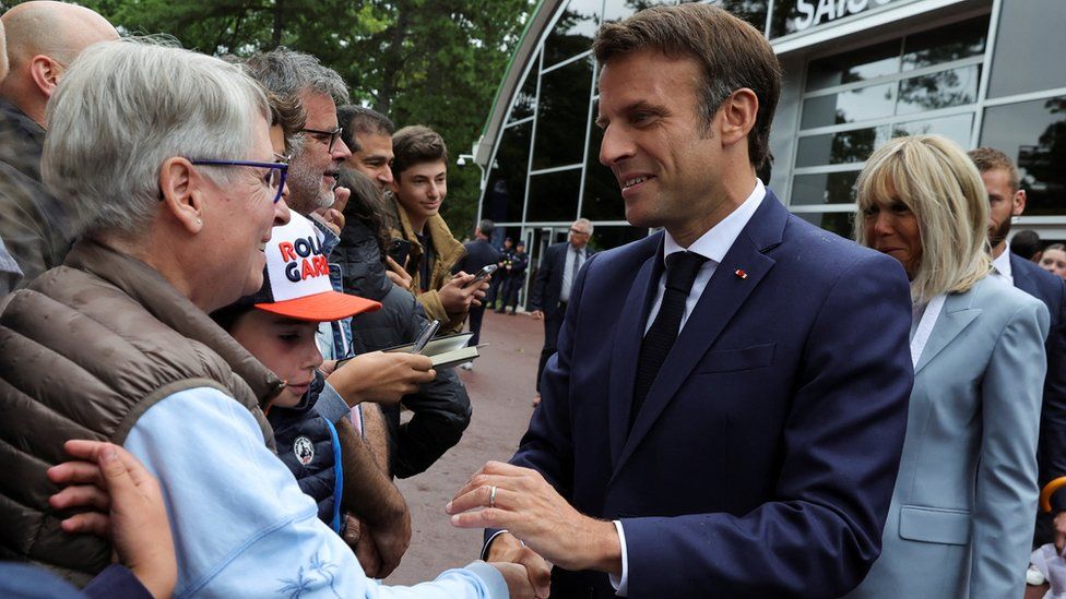 Elecciones francesas: Macron pierde la mayoría mientras los votos franceses están fragmentados