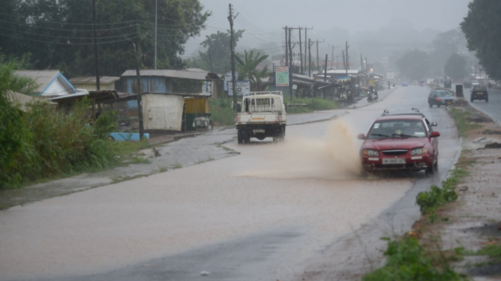 Residents worried about early defects on Sokode Gborgame-Ho dual carriage road