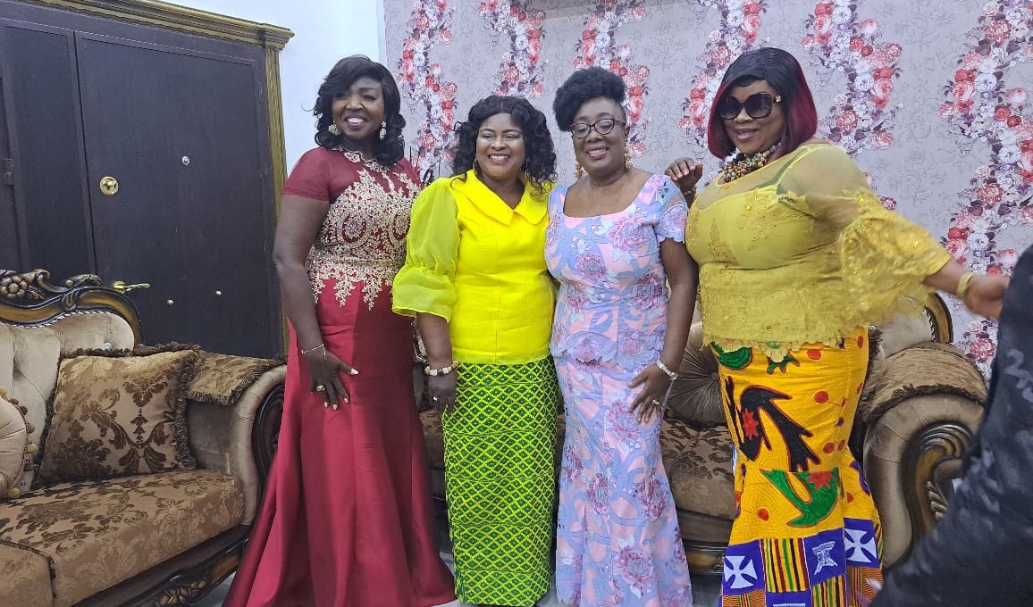 Nhyira FM’s Mama Efe Amanor honored as Queen of Humanitarian Affairs by ...