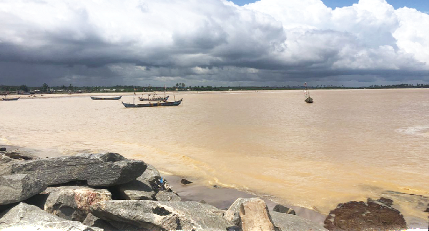 Shama in tears - Galamsey impacts Pra River, Ocean