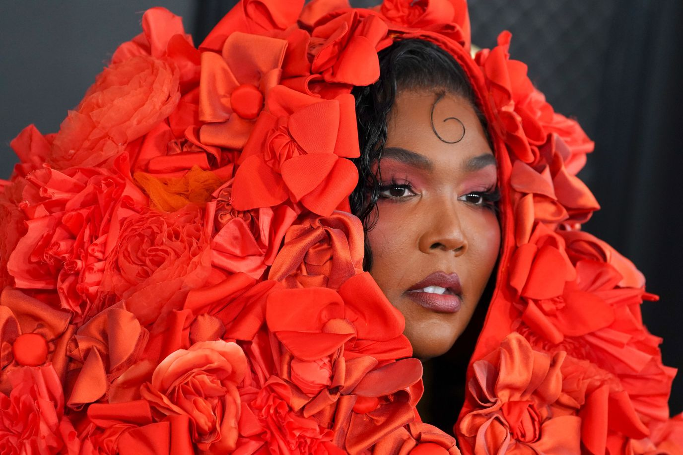 Lizzo's Big Grrrls Crew Voice Support for Singer Amid Former Dancers'  Lawsuit