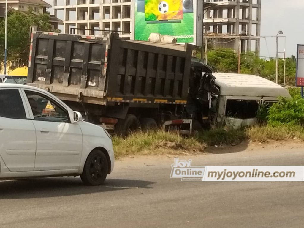 Gory accident at Tetteh Quarshie Interchange kills one