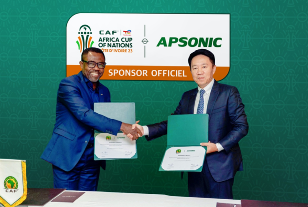 (Signing ceremony of the contract between CAF and APSONIC on October 9 th,2023: From left to right, Mr. Véron Mosengo Omba, CAF General Secretary and Mr. Zhang Lian, President of Sincerity Group)