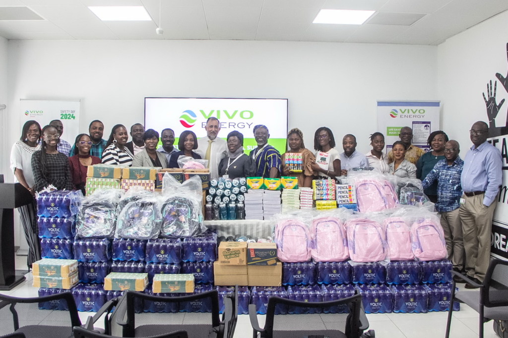 Group photo of some employees of Vivo Energy Ghana and representatives of GES presnt at the donation ceremony.