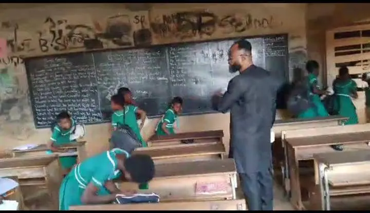 Contractor drives students out, locks down school in Kumasi over unpaid debt