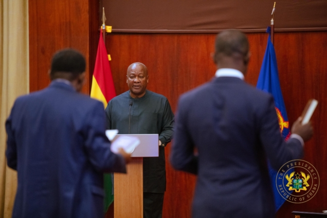 Mahama swears in new Bank of Ghana Governor and his First Deputy