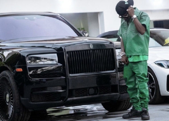 Shatta Wale acquires luxurious Rolls-Royce Cullinan - MyJoyOnline